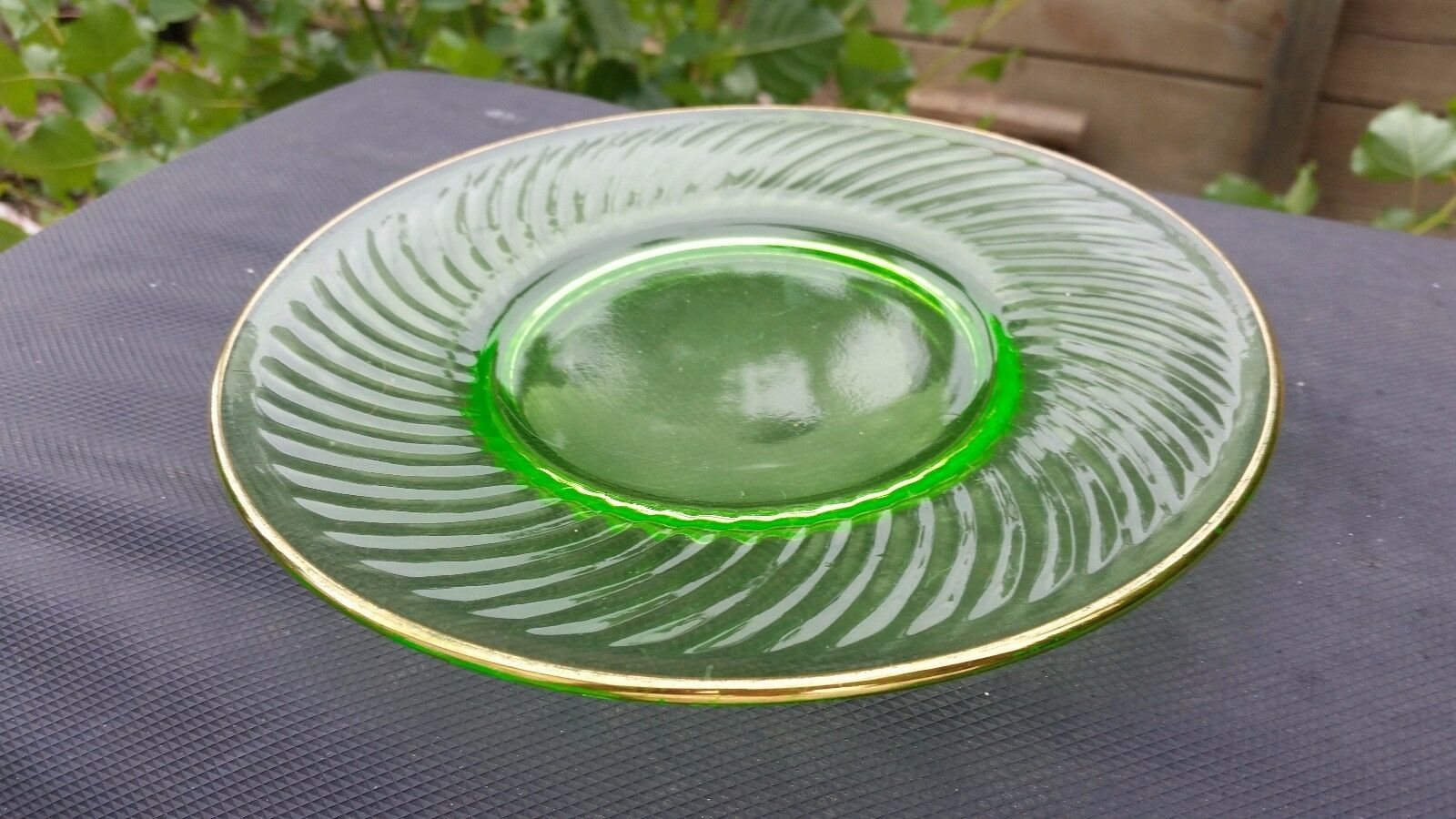 Depression Glass Twisted Optic / Swirl: Green  8" Salad Plates Gold Trim