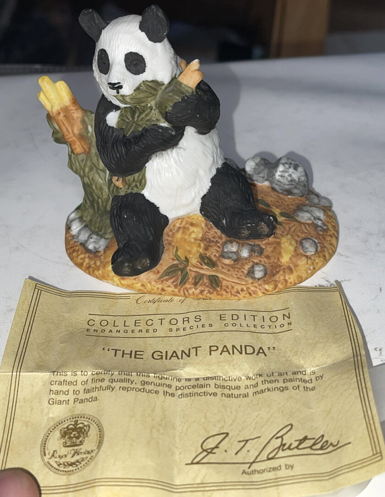 Royal Heritage Collection Porcelain Sculpture Giant Panda Eating Bamboo 3” Coa