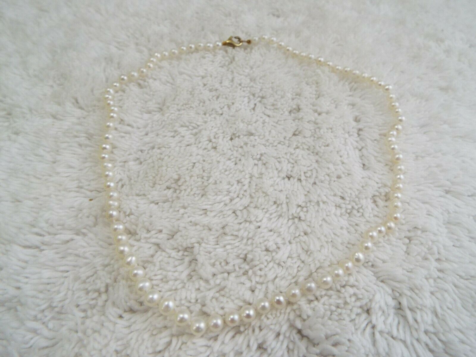 Genuine Mini Pearl Necklace (f34)