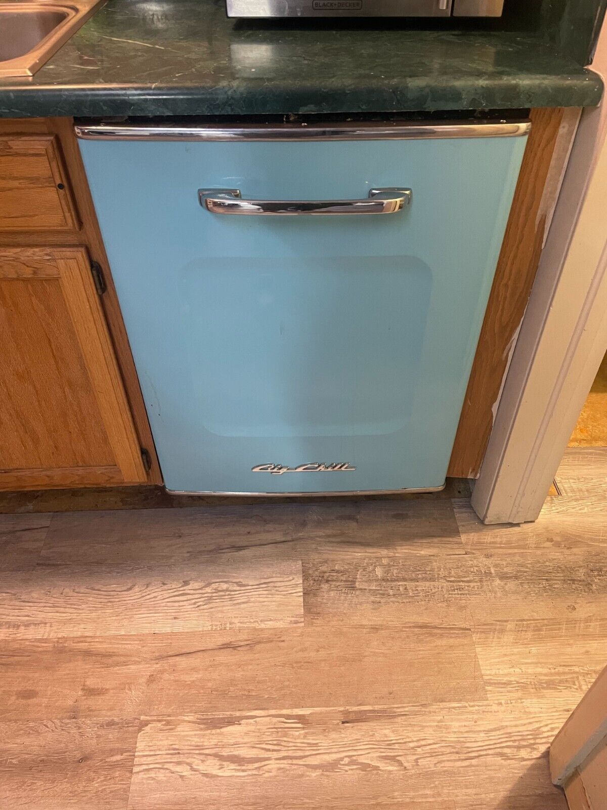 24" Lightly Used, Beach Blue, Big Chill Retro Dishwasher