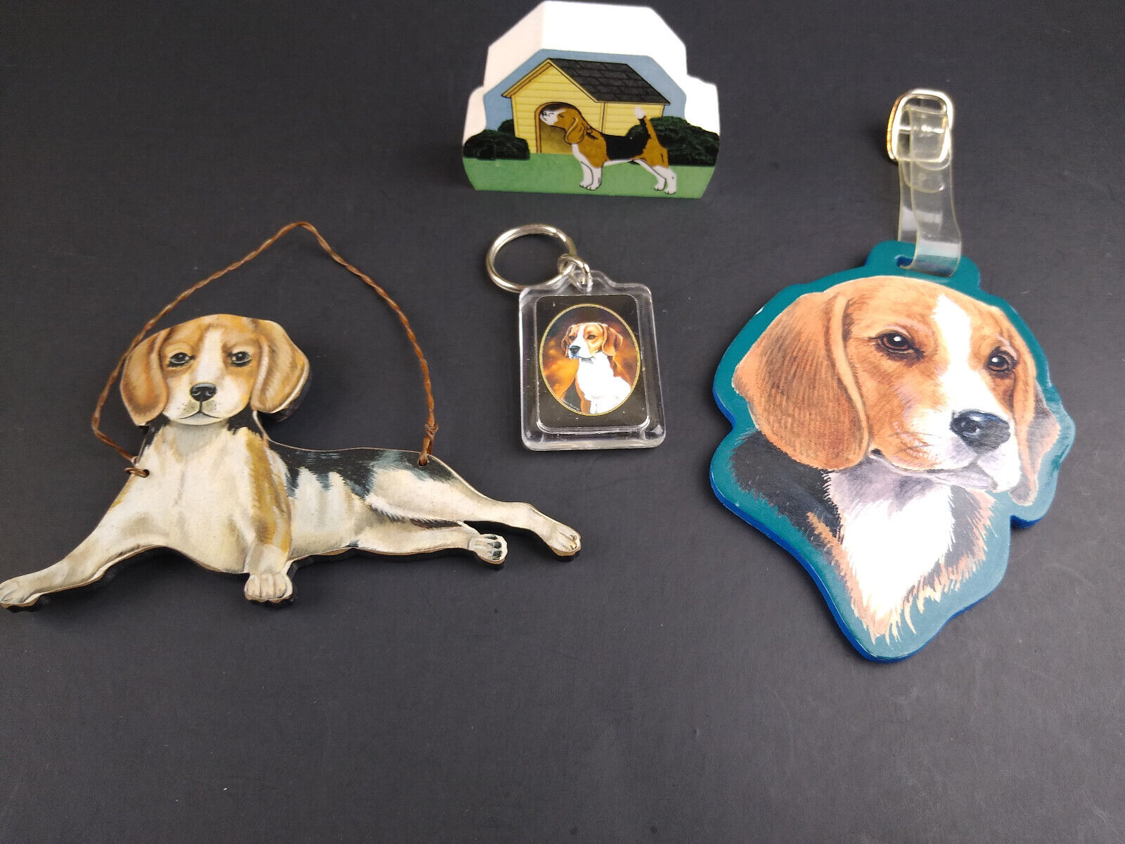 Vintage 4 Piece Beagle Dog Lot Ornament Luggage Tag Keychain Cats Meow Doghouse