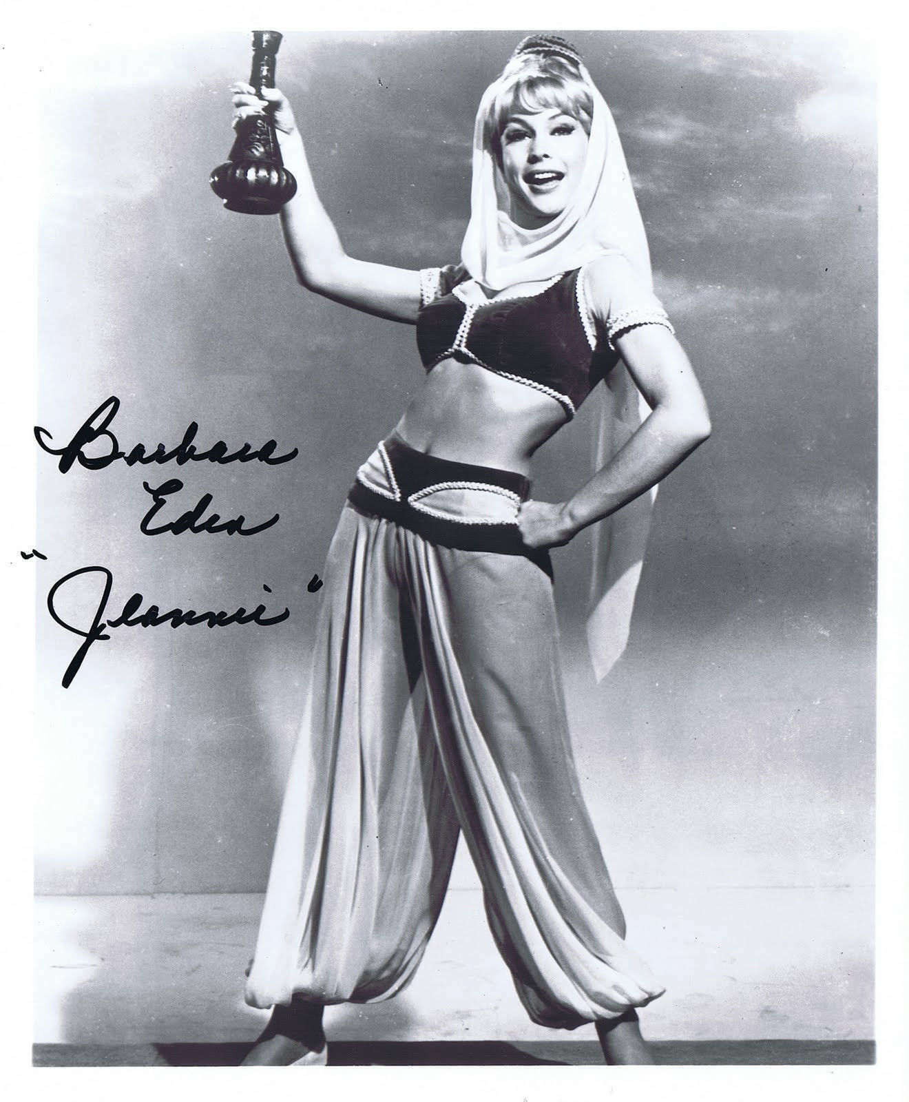 Barbara Eden I Dream Ofjeannie Signed 8.5x11 Photo Reprint Hollywood Movie Star