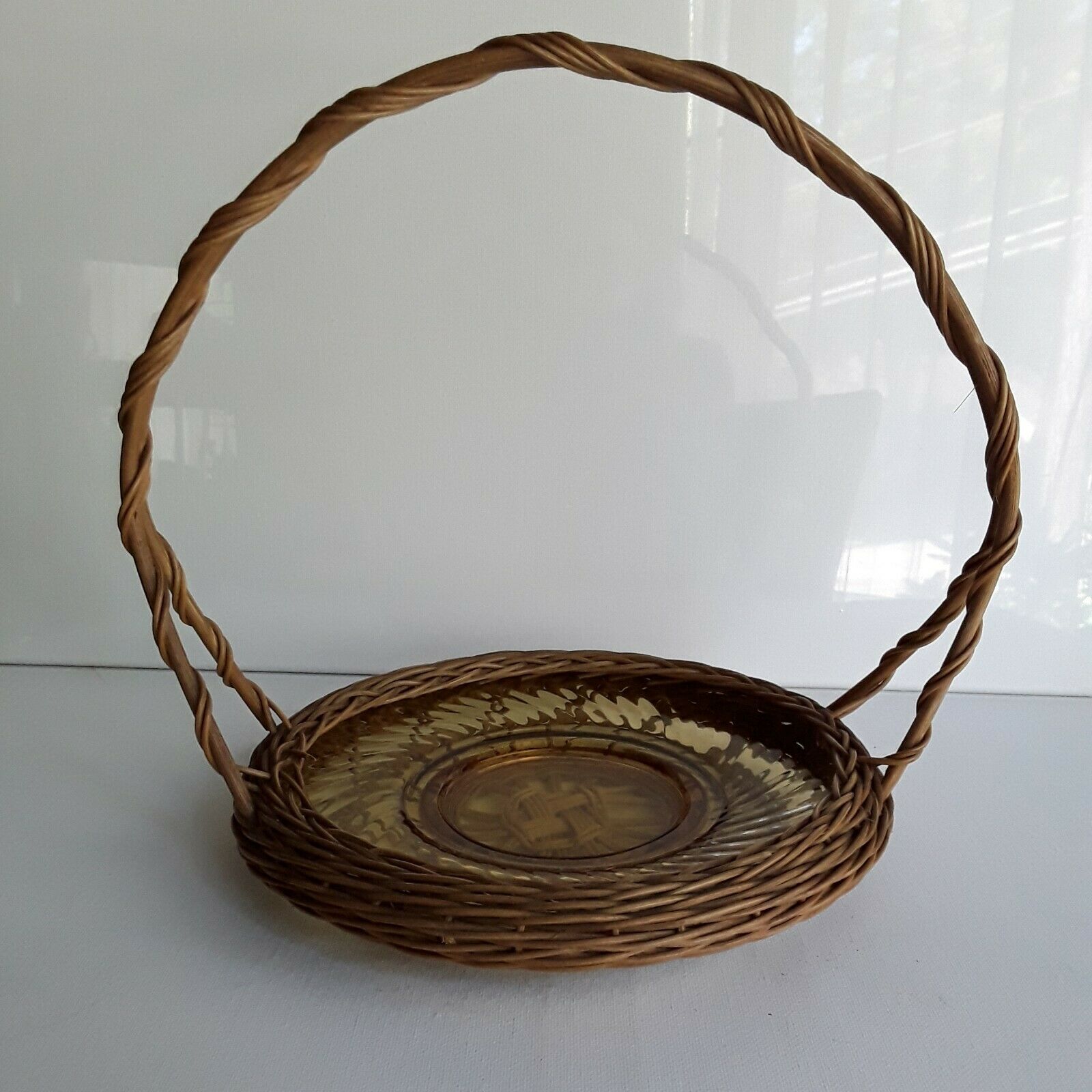 Wicker Wrapped Amber Dish With Handle  Basket Style Candy Dish Vintage